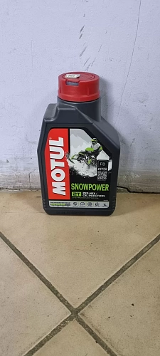 MOTUL 2T SNOWPOWER TECHNOSYNTHESE (Полусинтетика) 1 литр
