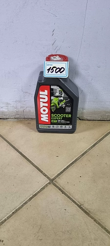 Motul Scooter Expert 2T TECHNOSYNTESE (Полусинтетика) (1 литр)